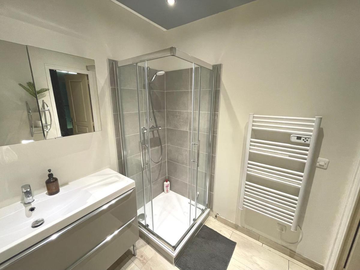 Apartamento T3-Balcon Plein Sud-Acces Direct Au Bord Du Loing Moret-sur-Loing Exterior foto